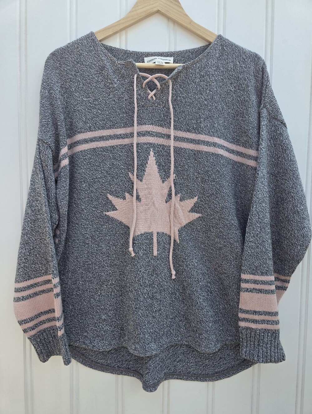 Cotton Country Canada Hockey Sweater Grey Pink Medium